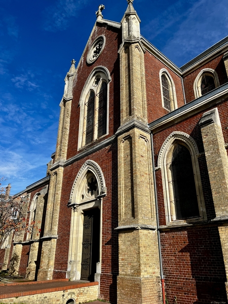 L'église Saint Éloi (Forges-les-Eaux, Normandie)
